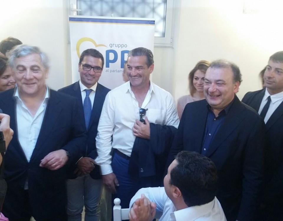 Tajani e Martusciello con liberi professionisti a Napoli