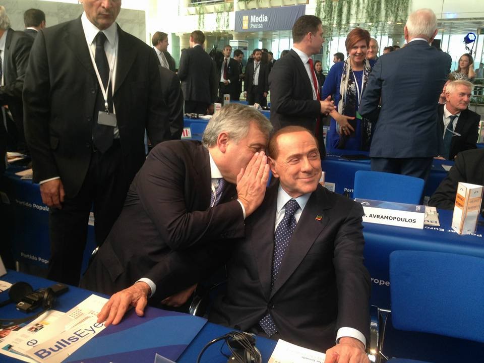 Berlusconi con Tajani Strasburgo